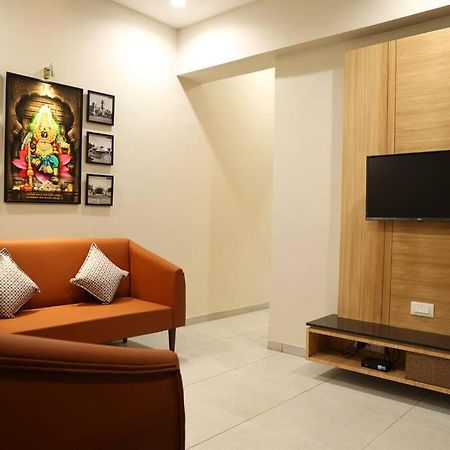 'Sumadhu Homes 301 ' 戈尔哈布尔 外观 照片