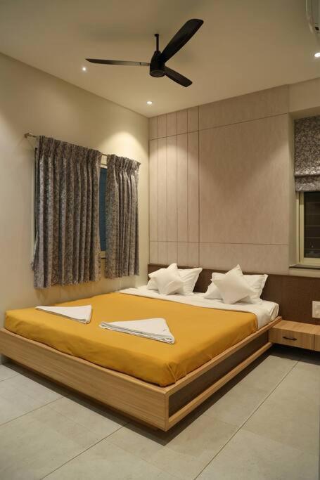 'Sumadhu Homes 301 ' 戈尔哈布尔 外观 照片