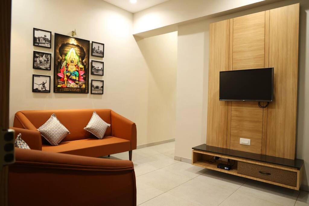 'Sumadhu Homes 301 ' 戈尔哈布尔 外观 照片